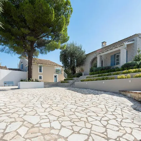Thea Estate Villa