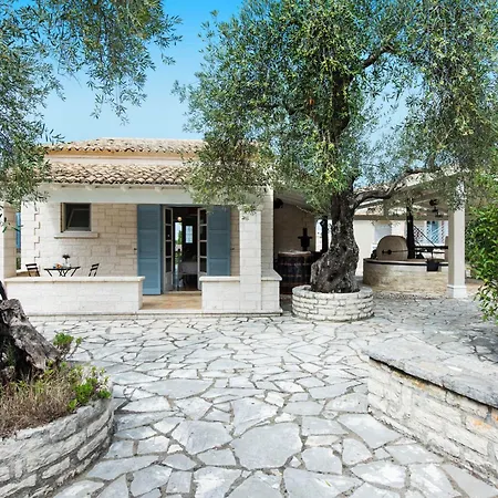 Thea Estate Villa *