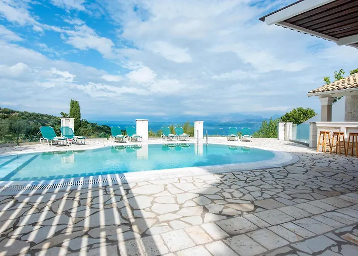 Вилла Thea Estate Kellia