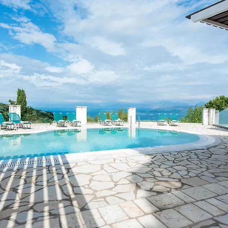 Villa Thea Estate Kellia